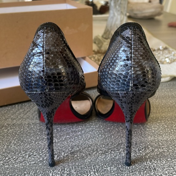 CHRISTAIN LOUBOUTIN Suzanna 100 Snakeskin Pumps grey black 36 $1200 - Picture 7 of 10